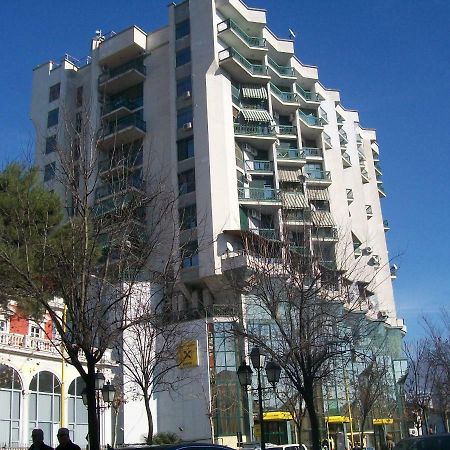 Appartement Sun Tower-Center Of Tirana Extérieur photo