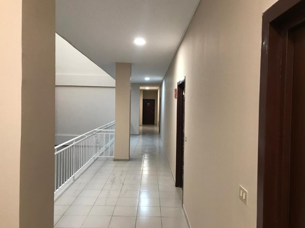Appartement Sun Tower-Center Of Tirana Extérieur photo