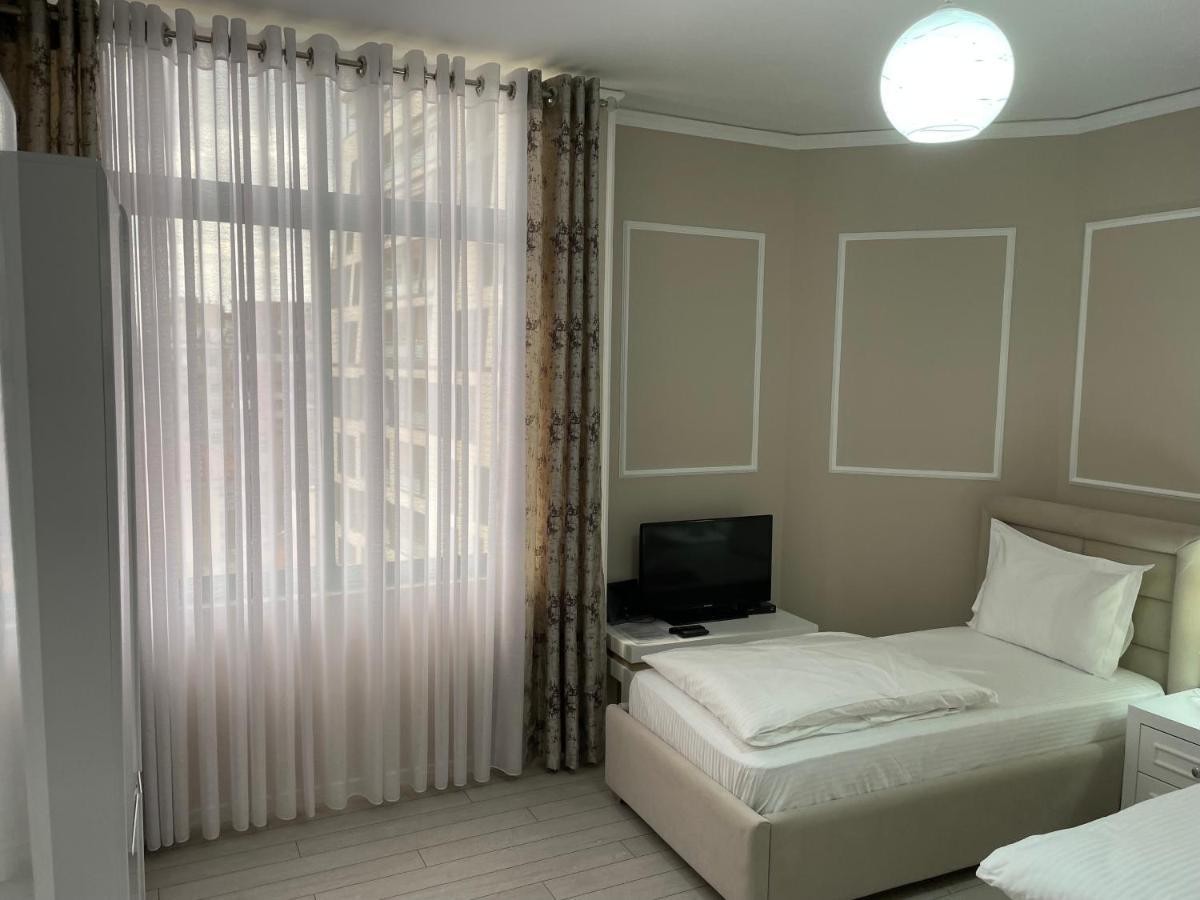 Appartement Sun Tower-Center Of Tirana Extérieur photo